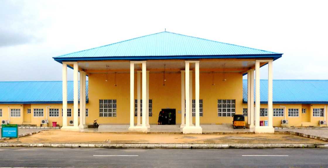 Federal University, Otuoke (FUOTUOKE) administration block Federal University, Otuoke (FUOTUOKE) administration block