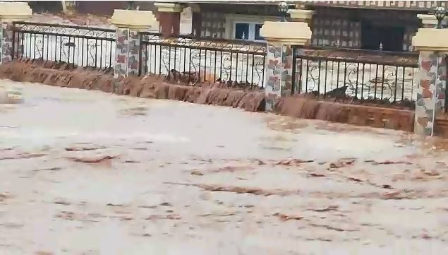 Niger Flood: Death toll rises to 100, as Deputy Governor visits victims
