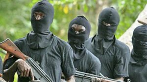Gunmen kpai two passengers in Edo