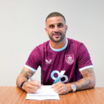 Man City defender Walker joins Burnley
