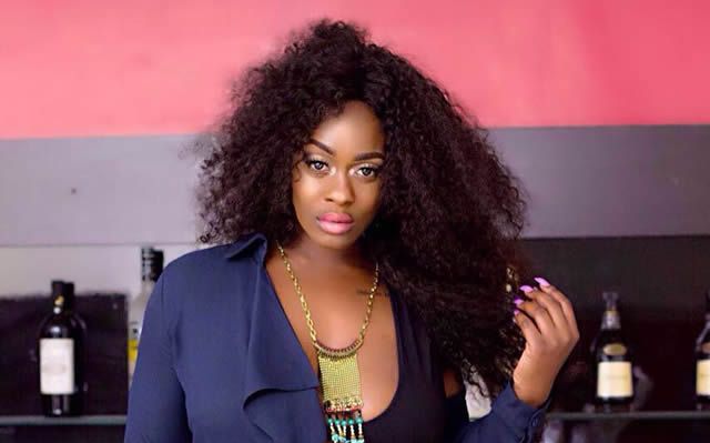 What I Do to Look Younger – Uriel Oputa
