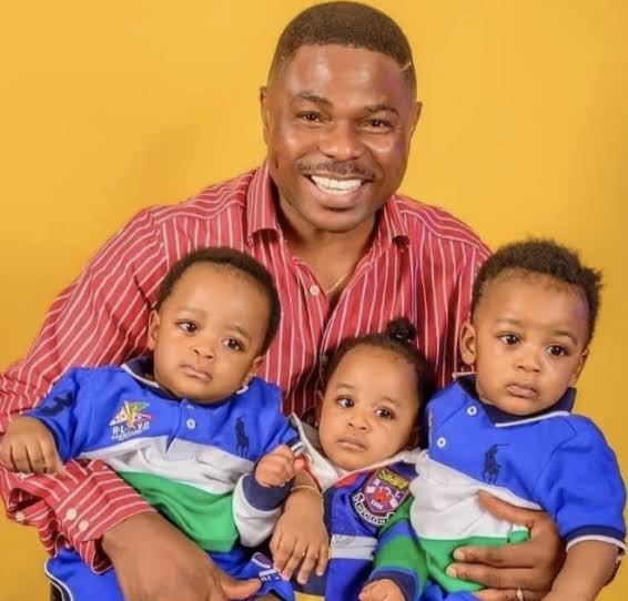 Yinka Ayefele Biography: Age, Wife, Net Worth, Family, Children, Singers, Wikipedia, Aspiration, Accident 3 Yinka Ayelefe family
Yinka Ayelefe net worth