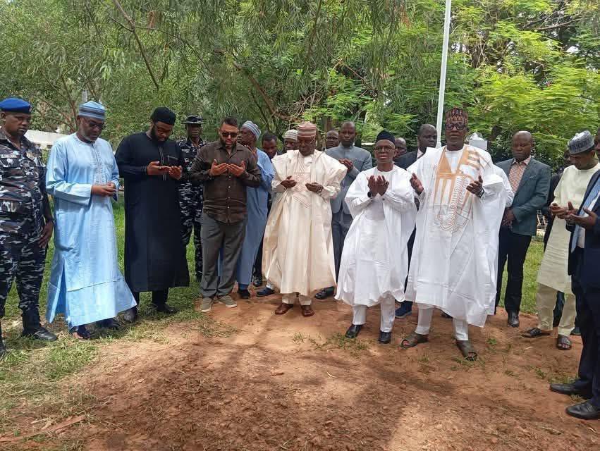 buhari grave